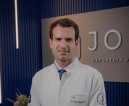 Ortopedista Dr. Adilio Bernardes Membro da Joint Ortopedia Personalizada